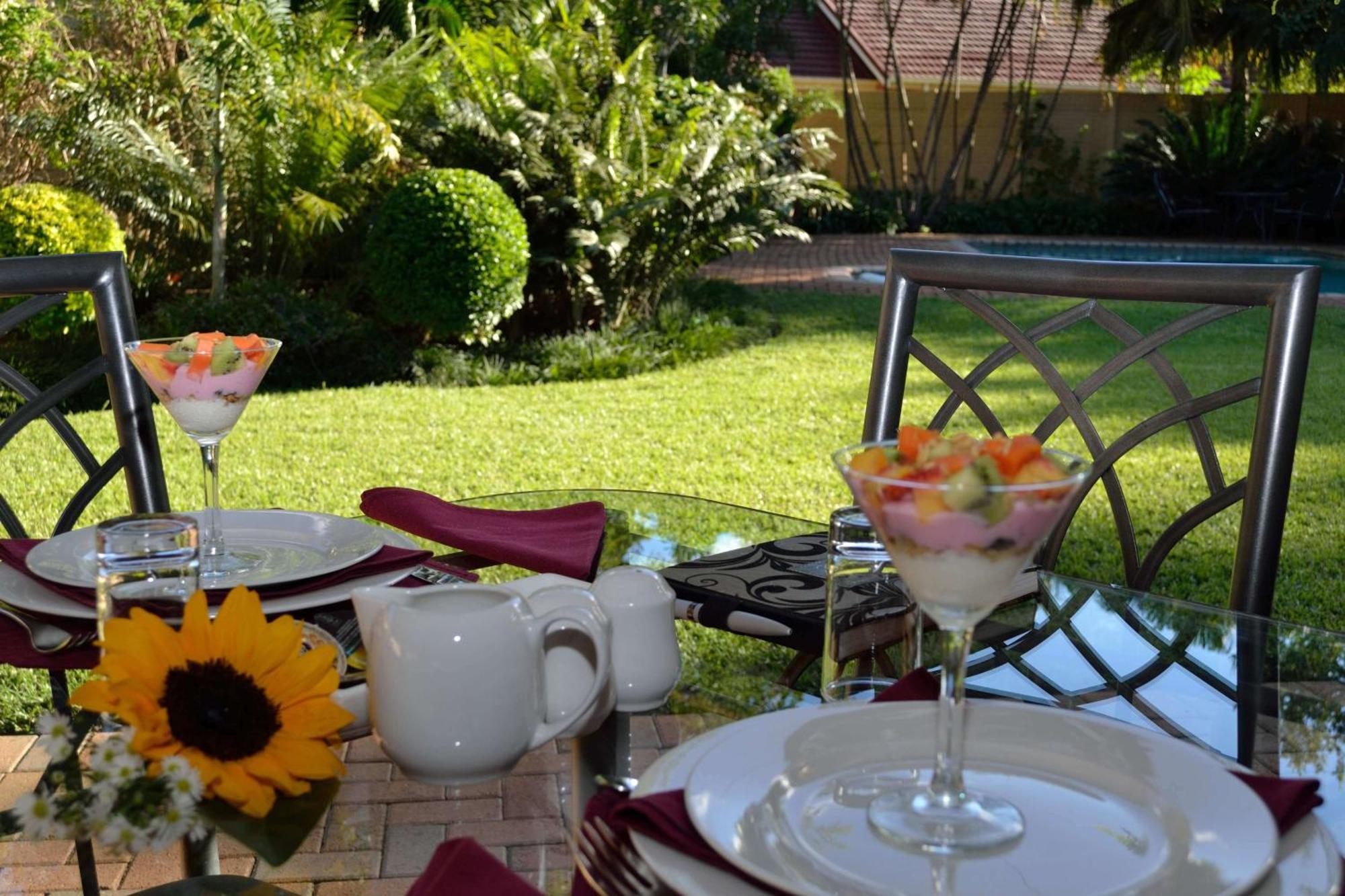 Cycas Guest House Malalane Exterior photo