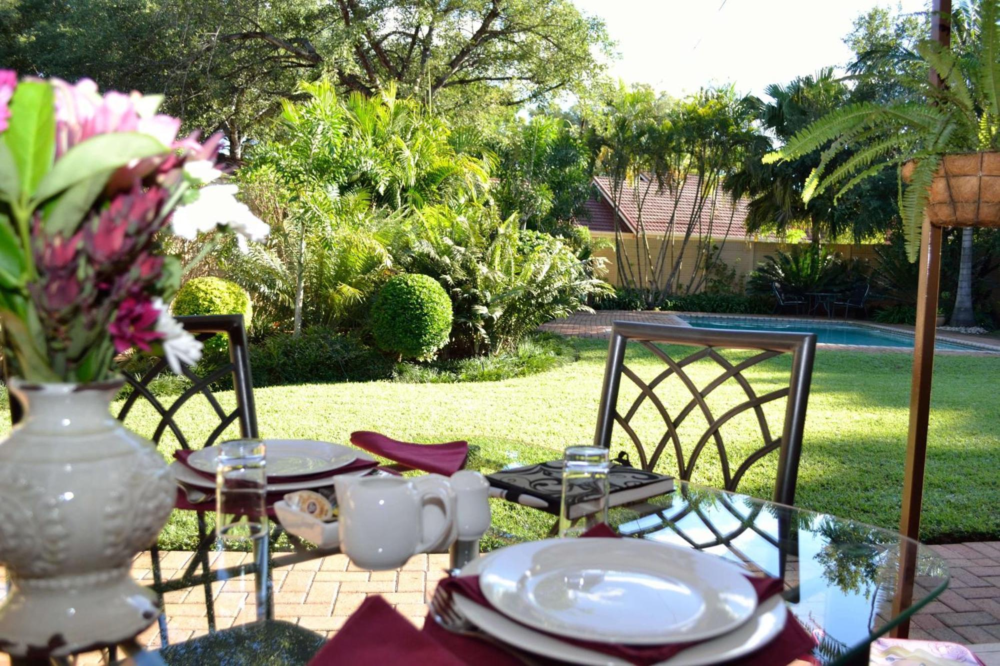 Cycas Guest House Malalane Exterior photo