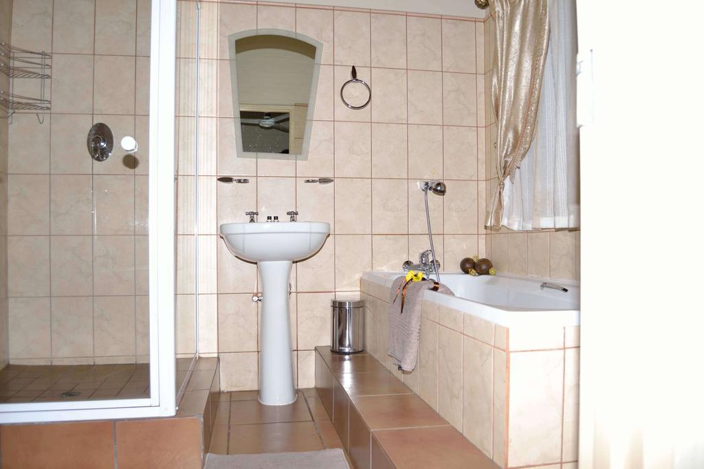 Cycas Guest House Malalane Exterior photo
