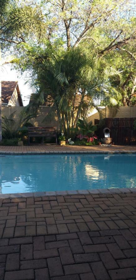 Cycas Guest House Malalane Exterior photo